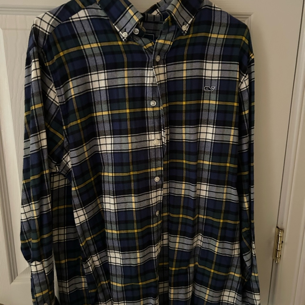 Vineyard Vines Blue and Green Casual Button Down Shirt